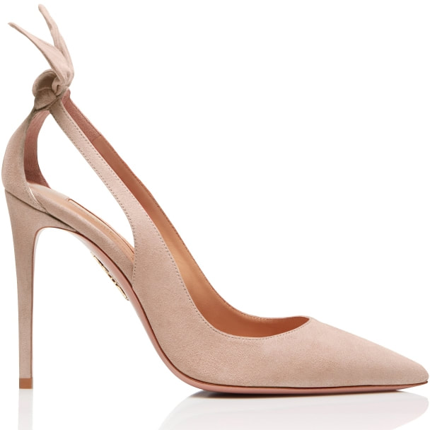 Aquazzura Deneuve Powder Pink Suede Bow Pointy Toe Pump - Meghan Markle's  Shoes - Meghan's Fashion