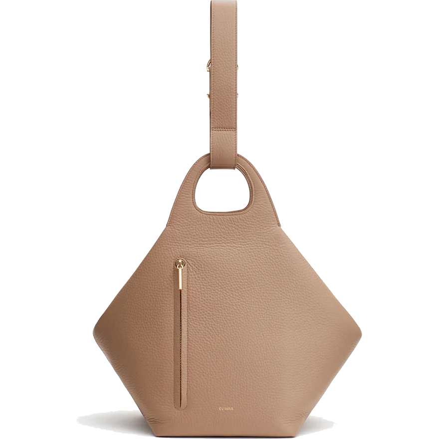 Prada Biblioteque Nude Saffiano Leather Chain Clutch Bag - Meghan Markle's  Handbags - Meghan's Fashion